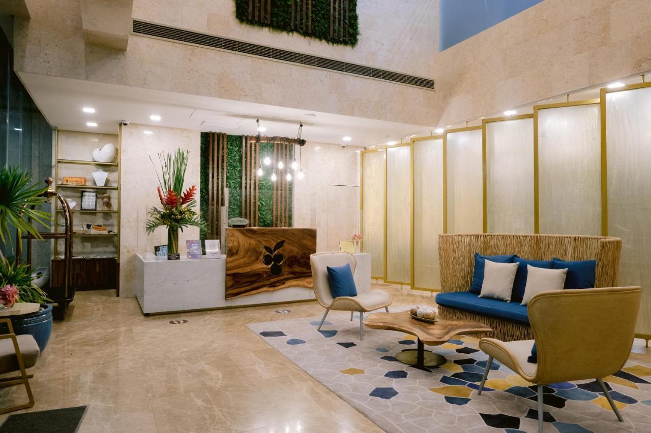 Goldberry Suites And Hotel Cebu Dış mekan fotoğraf