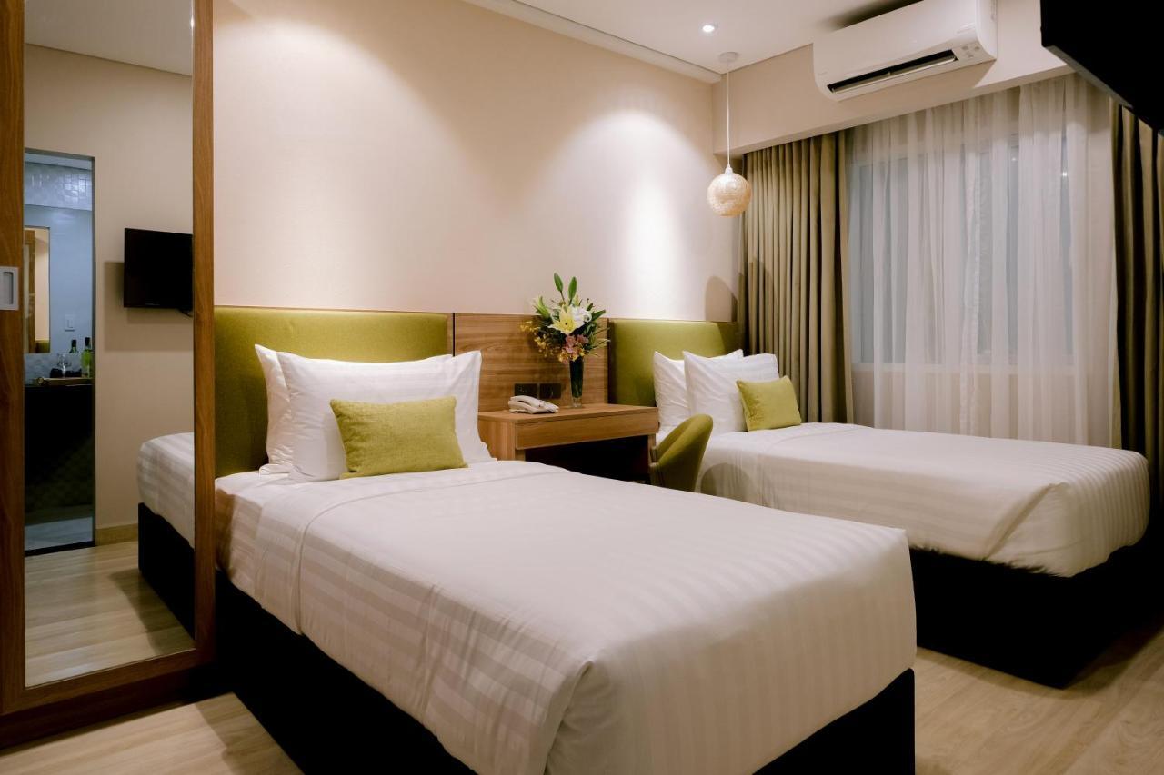 Goldberry Suites And Hotel Cebu Dış mekan fotoğraf