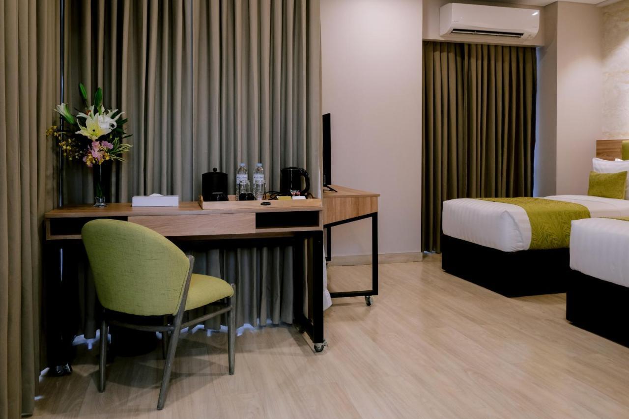 Goldberry Suites And Hotel Cebu Dış mekan fotoğraf