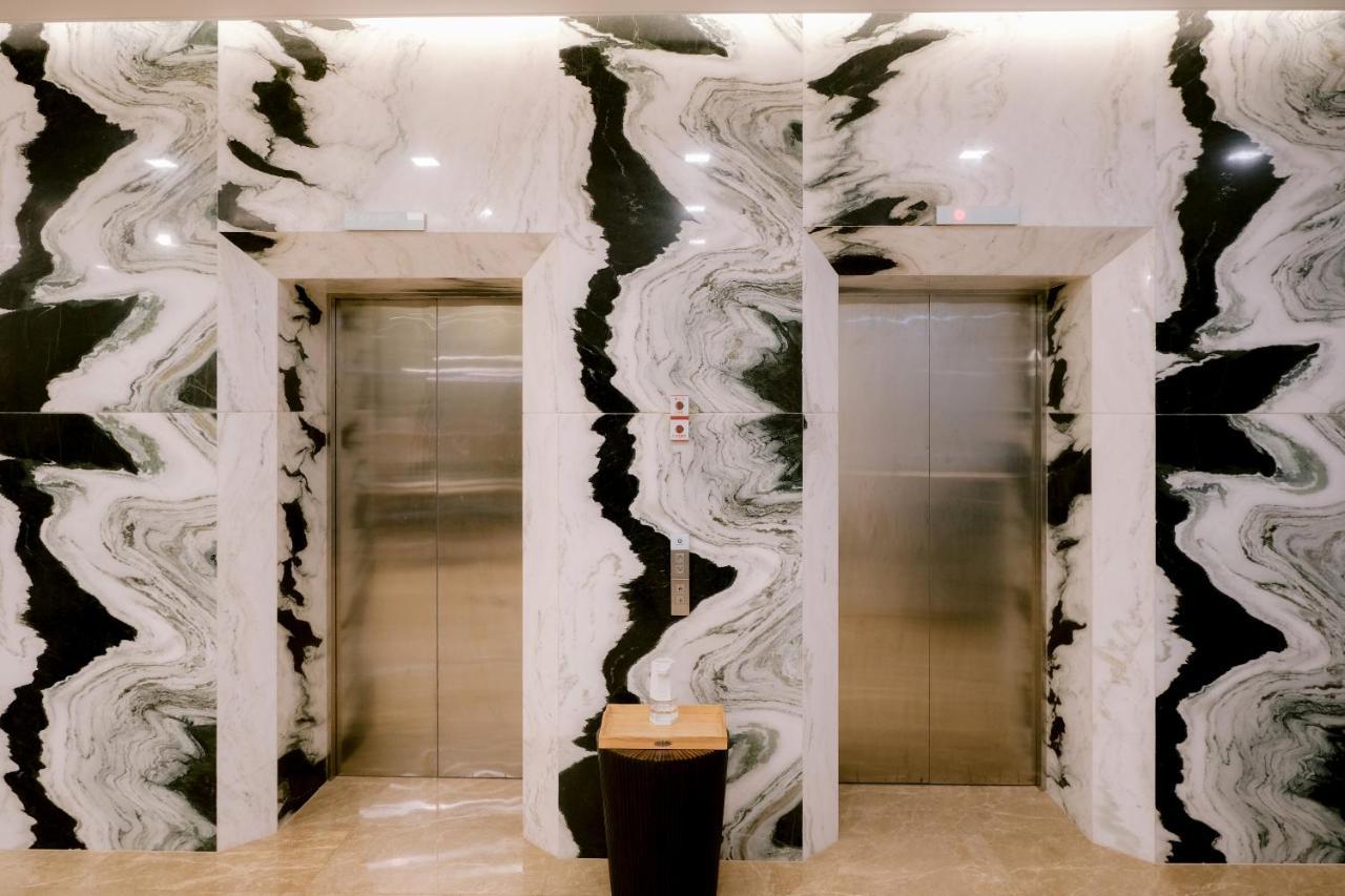 Goldberry Suites And Hotel Cebu Dış mekan fotoğraf